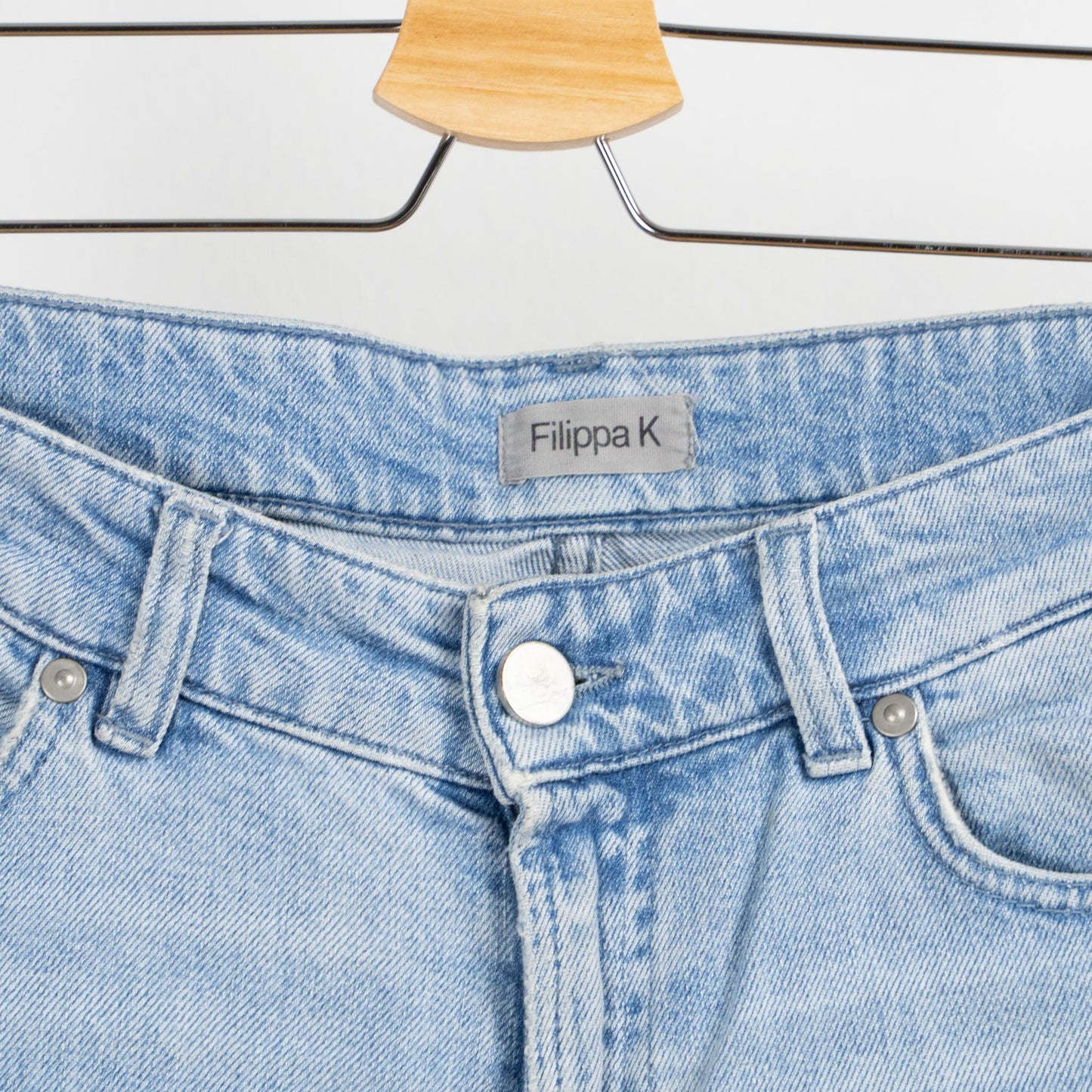 Alex light wash denim