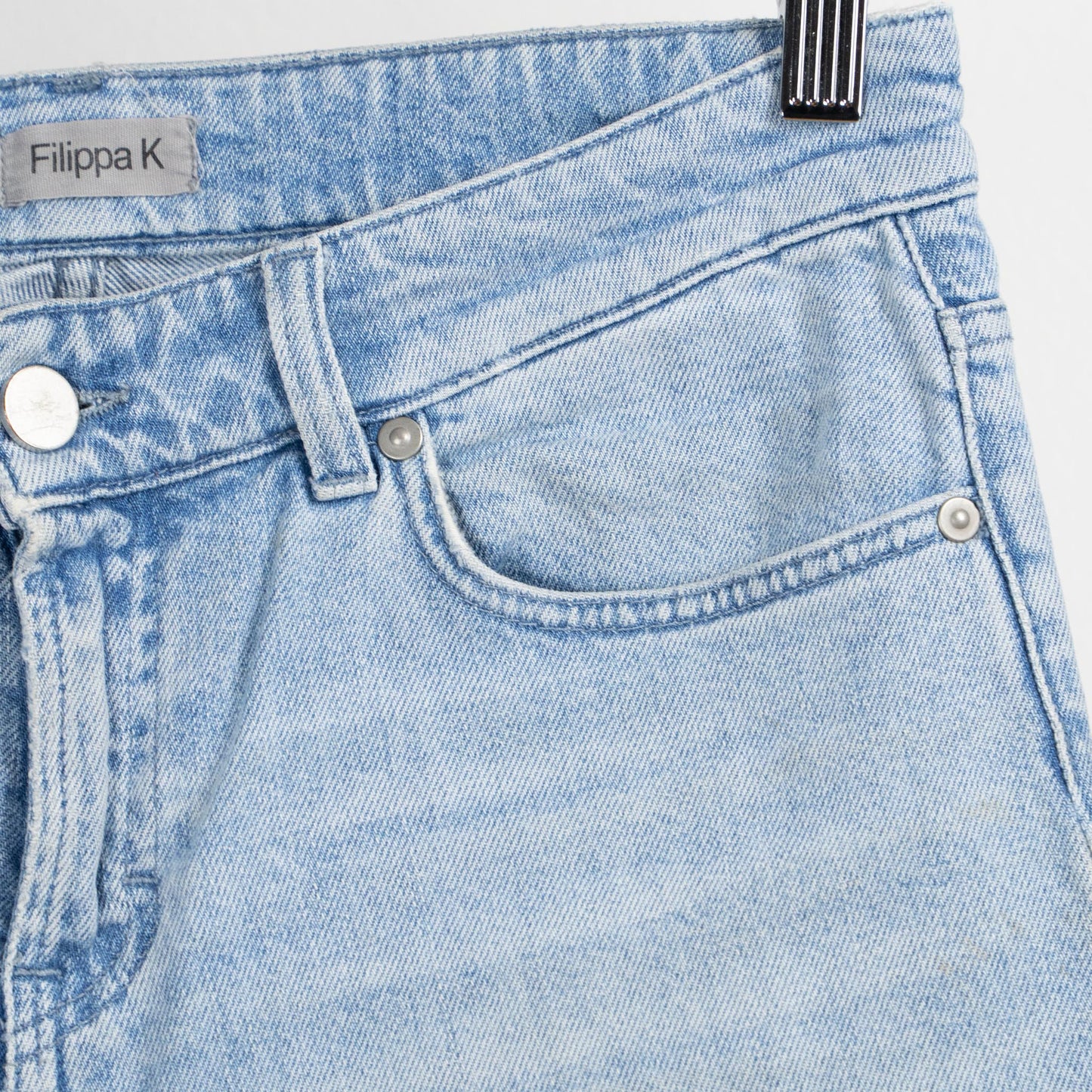 Alex light wash denim
