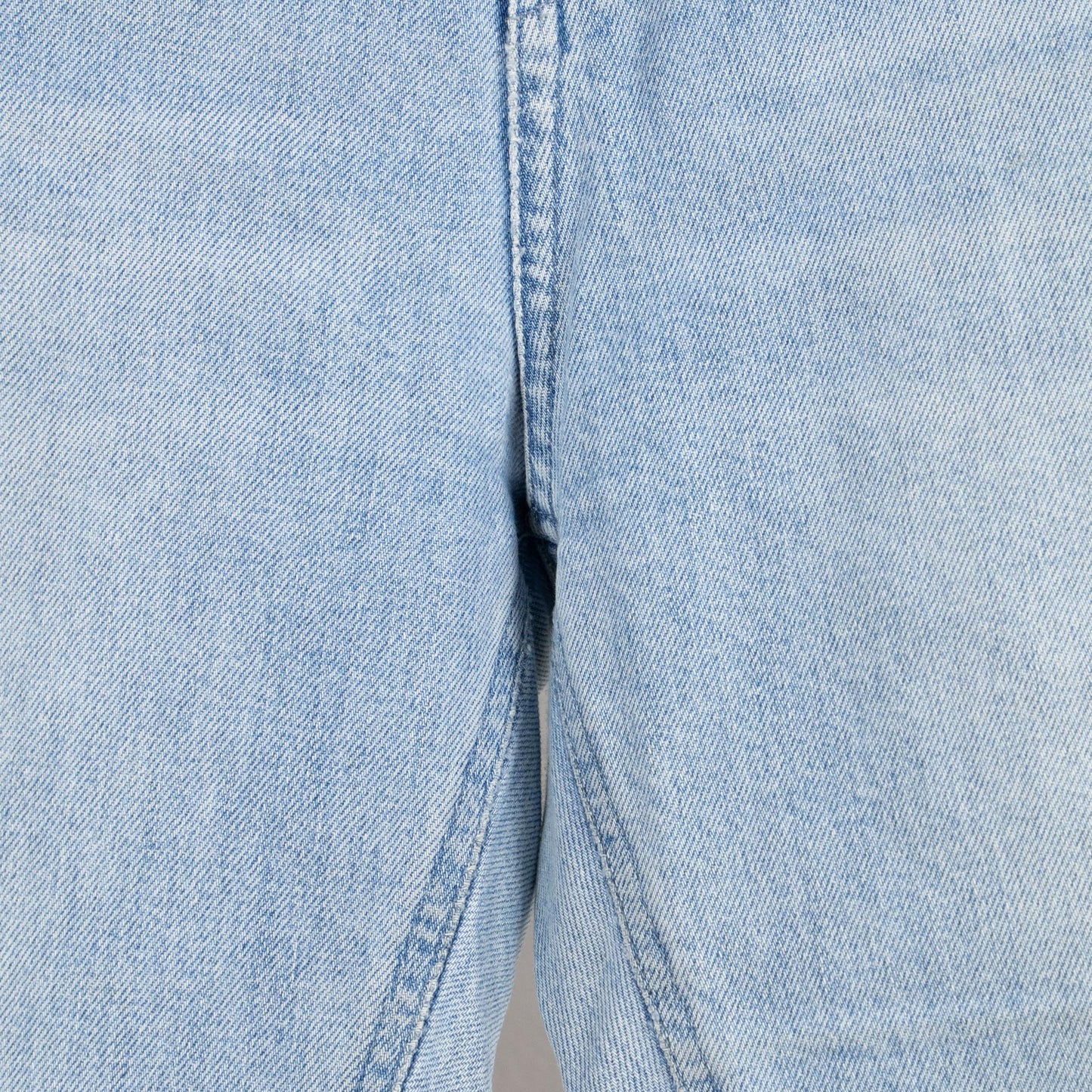 Alex light wash denim