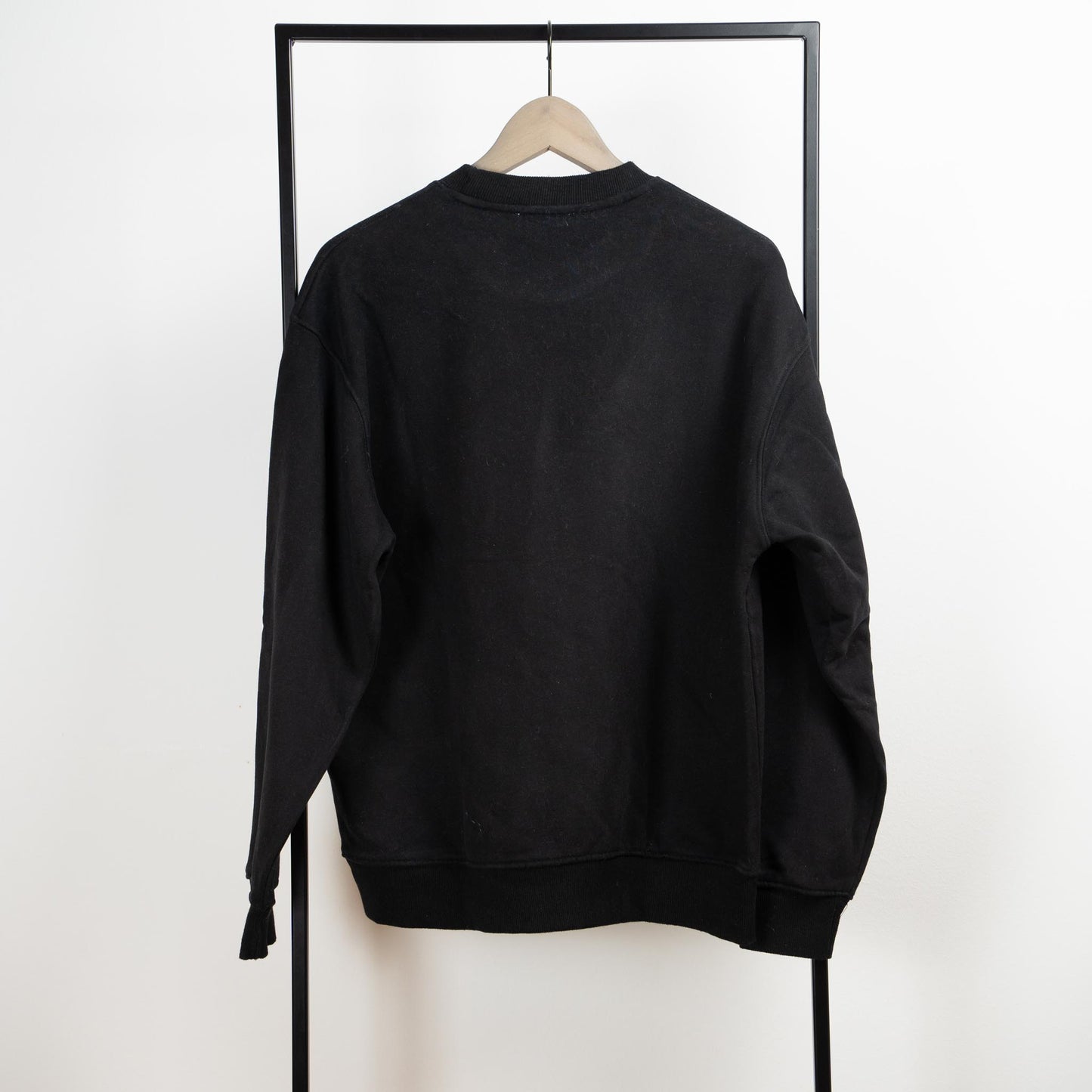 Forba Animal Embroidered Crew Pullover